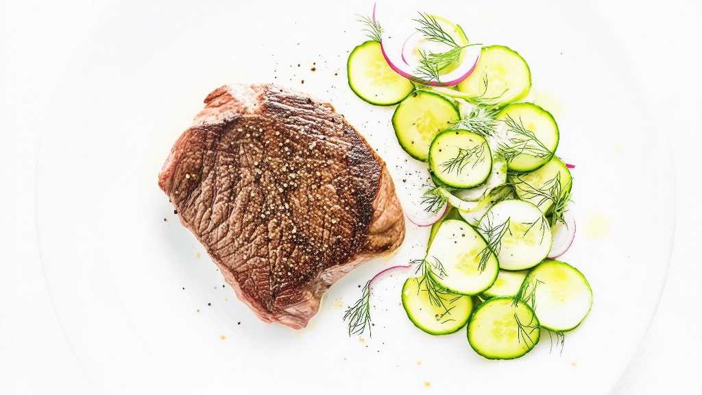 Peppered Steak with Cucumber Salad