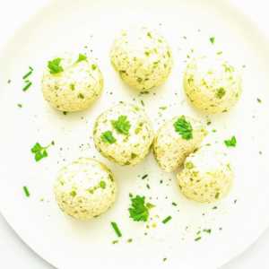 Keto Herb Cheese Balls