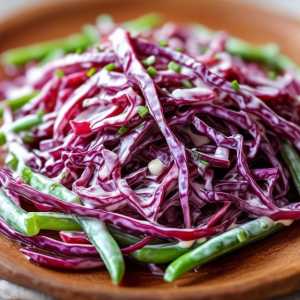 Red Cabbage and Green Bean Salad