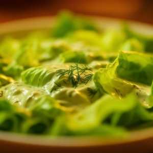 Creamy Dill Lettuce Salad